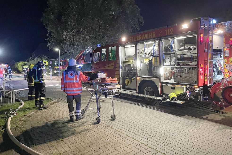 Zahlreiche Einsatzkräfte waren vor Ort – darunter auch Mitarbeiter des DRK.