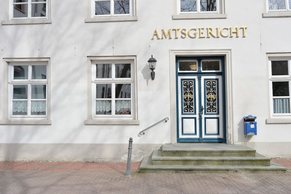 Wiesmoors Bürgermeisterkandidat Christian Rademacher-Jelten steht in Aurich wegen Steuerhinterziehung vor Gericht. Bild: Ortgies