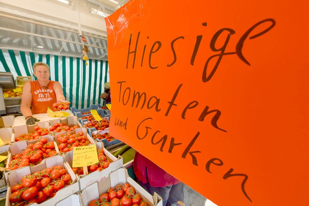 Ein großes Angebot an regionalem Obst und Gemüse gibt es auf den Wochenmärkten in Ostfriesland. Foto: Archiv
