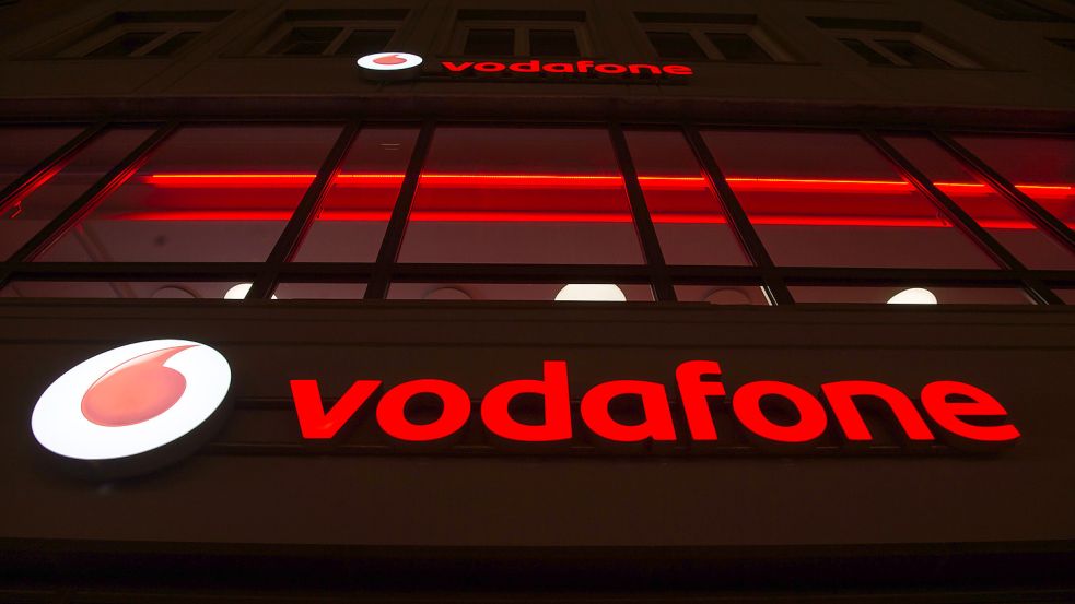 Vodafone-Kunden in Ostfriesland mussten am Mittwochnachmittag auf Internet und Fernsehen verzichten. Foto: picture alliance/Kneffel/dpa