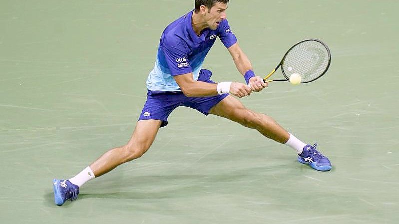 Novak Djokovic in Aktion. Foto: Frank Franklin II/AP/dpa