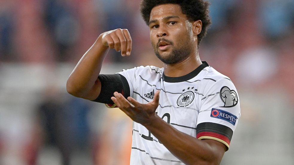 Es ist angerührt: Serge Gnabry erzielte die ersten beiden Tore für die deutsche Fußball-Nationalmannschaft beim klaren Sieg gegen Armenien. Foto: AFP/Christof Stache