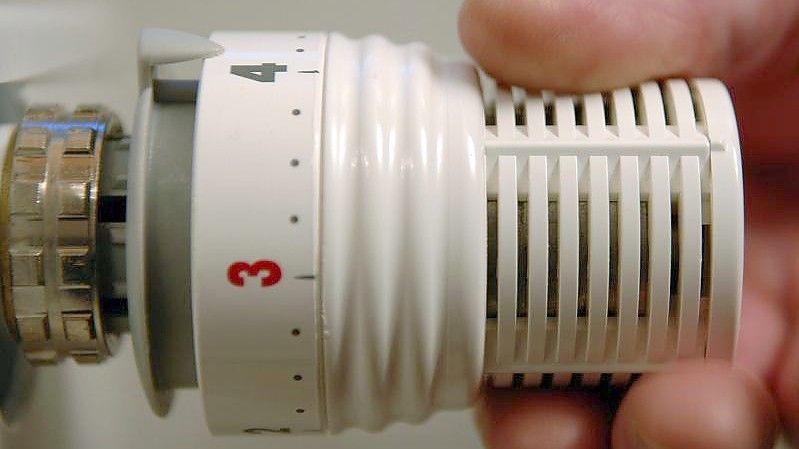 Gut zwei Drittel des CO2-Ausstoßes der Haushalte geht auf das Heizen der Wohnräume zurück. Foto: Armin Weigel/dpa