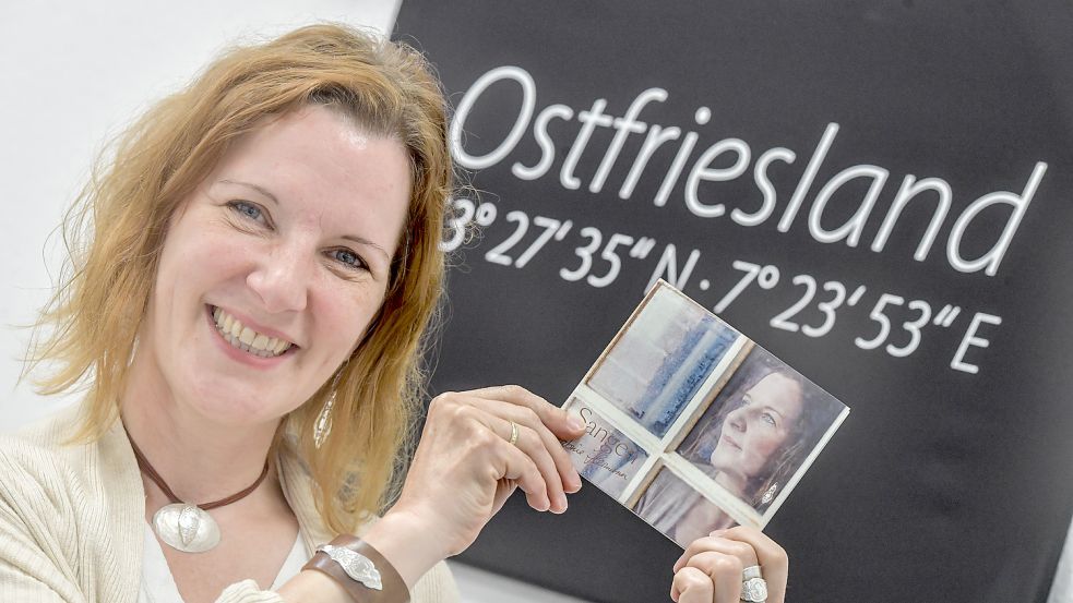 „Sangen“ heißt das neue Album von Musikerin Sabine Hermann – das ist der Mädchenname ihrer Mutter. Foto: Ortgies