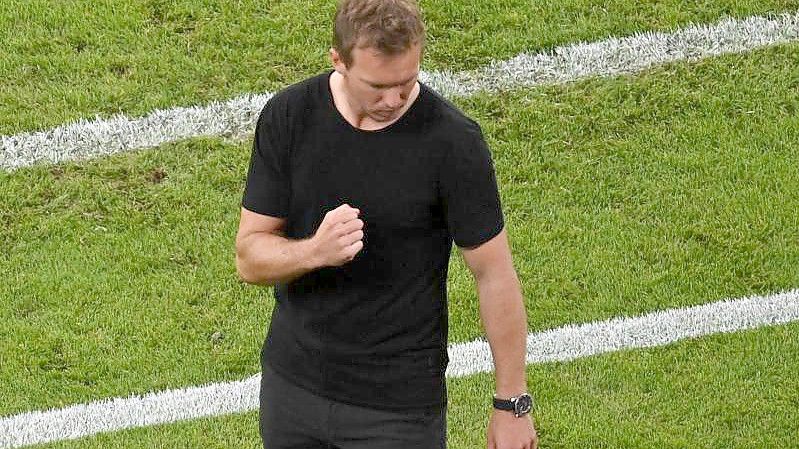 Trainer Julian Nagelsmann gewann mit dem FC Bayern München an alter Wirkungsstätte. Foto: Robert Michael/dpa-Zentralbild/dpa