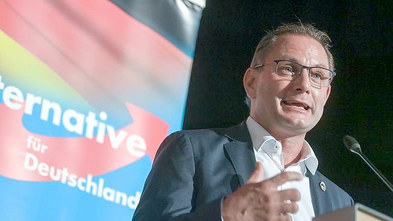 Tino Chrupalla, Bundesvorsitzender der AfD, spricht auf dem Wahlkampfauftakt der AfD Sachsen in Stollberg. (Archivbild). Foto: Hendrik Schmidt/dpa-Zentralbild/dpa