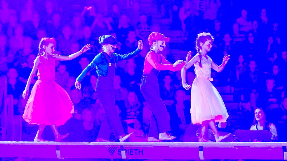 Die Ostfriesische Turnshow war Ende Februar 2020 die letzte Hallensport-Großveranstaltung in Ostfriesland vor dem ersten Lockdown. Archivfoto: Ortgies