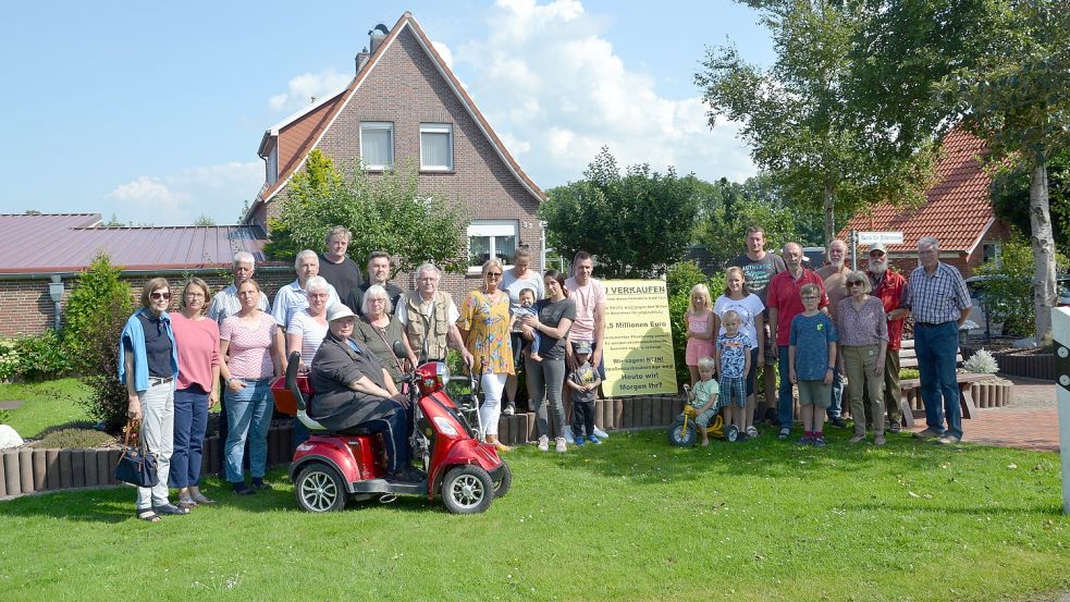 Die Anwohner der Dorfstraße im Ort Neßmersiel wollen mit einem Bürgerentscheid die Umgestaltung ihrer Straße verhindern. Foto: Folkerts