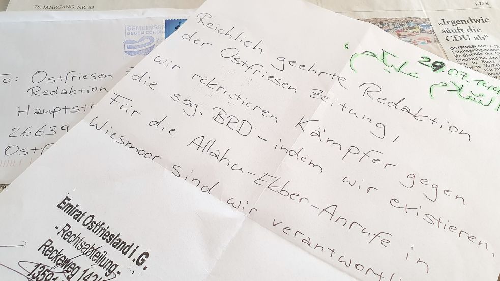 Dieser Brief vom Gründer des „Emirats Ostfriesland“ landete im Frühjahr im Postkasten unserer Redaktion. Foto: Heimann/Archiv