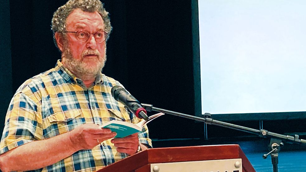 Ulrich Kötting rechnete mit einigen Ratskollegen ab. Foto: Luppen