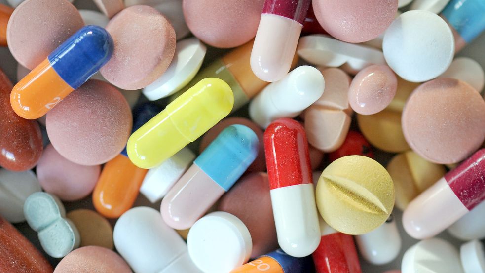 Tabletten können heilen, mit ihnen kann aber auch Missbrauch getrieben werden. Foto: dpa/Hiekel
