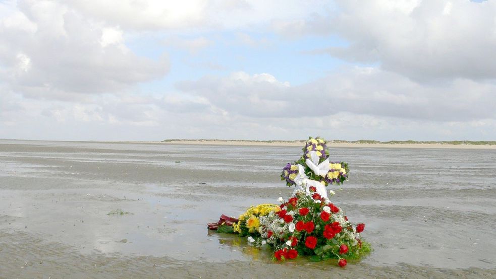 Vor 90 Jahren, am 21. September, verunglückten 15 Borkumer in der Nordsee. Fotos: Heimatverein Borkum / Archiv