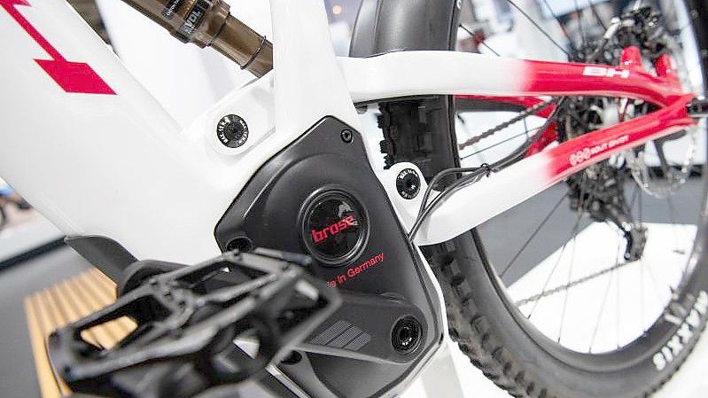 Ein E-Bike mit einem Motor von Brose. Foto: Sven Hoppe/dpa