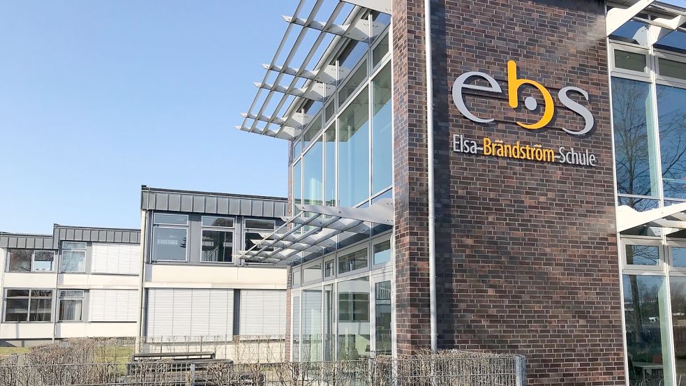 Ein Schüler der EBS stellte sich am Freitag, 17. September, der Polizei. Die Gefährdungssituation an dem Gymnasium war damit beendet. Foto: Brameshuber