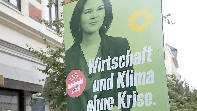 Kommt bei den Kindern und Jugendlichen gut an: Grünen-Kanzlerkandidatin Annalena Baerbock. Foto: Bodo Schackow/dpa