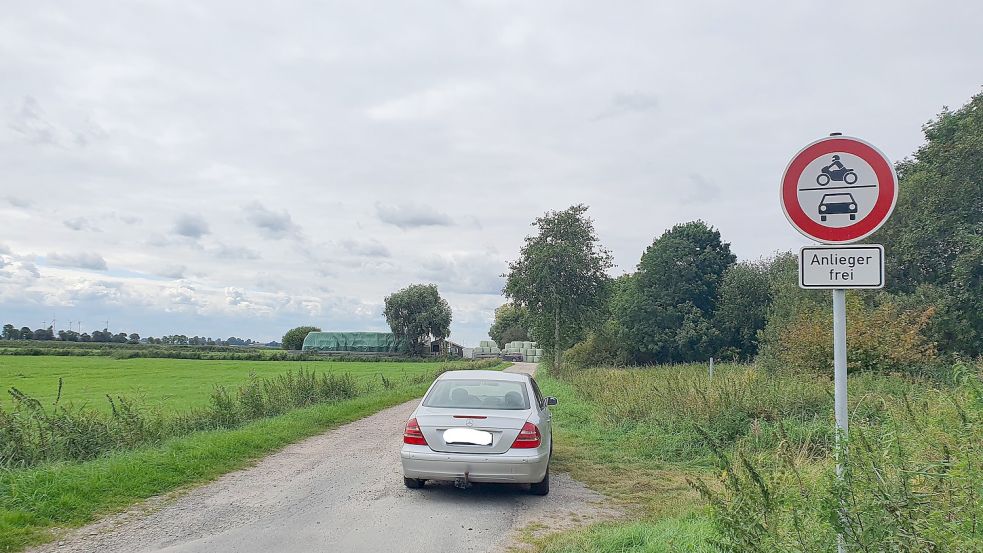 Nicht alle Verkehrsteilnehmer, die das Anliegen haben, schnell nach Bingumgaste zu gelangen, gelten als Anlieger. Wer dort mit dem Auto oder Motorrad fährt, muss ein „berechtigtes Interesse“ haben, dorthin zu kommen. Foto: Gettkowski