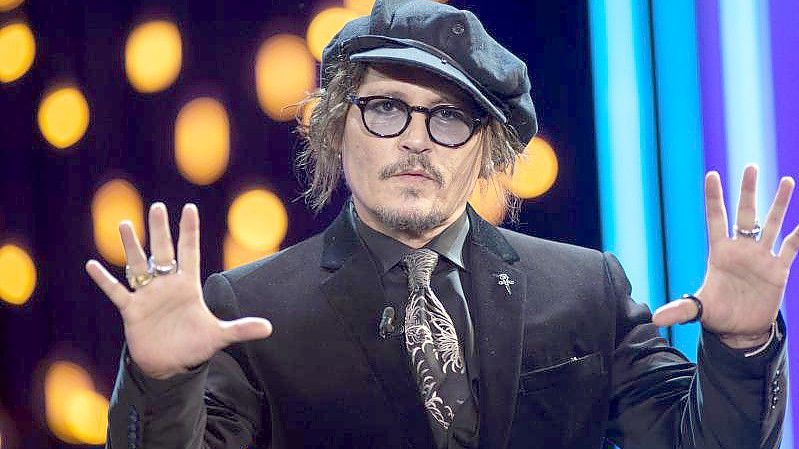 Der Schauspieler Johnny Depp beim Internationalen Filmfestival von San Sebastián.im Kursaal-Palast. Foto: Alberto Ortega/EUROPA PRESS/dpa