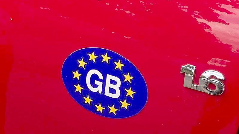 Ein „GB“-Sticker reicht künftig nicht mehr. Foto: Benedikt von Imhoff/dpa
