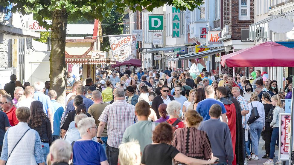 Beim verkaufsoffenen Sonntag zum Kinder- und Familientag am 5. September war die Auricher Innenstadt gut besucht. Foto: Archiv/Ortgies