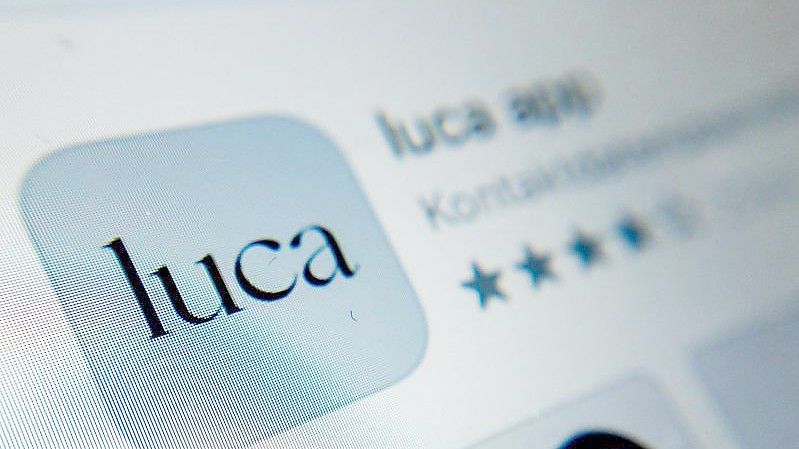 Das Symbol der Luca-App ist auf einem Smartphone zu sehen. Foto: Christoph Soeder/dpa