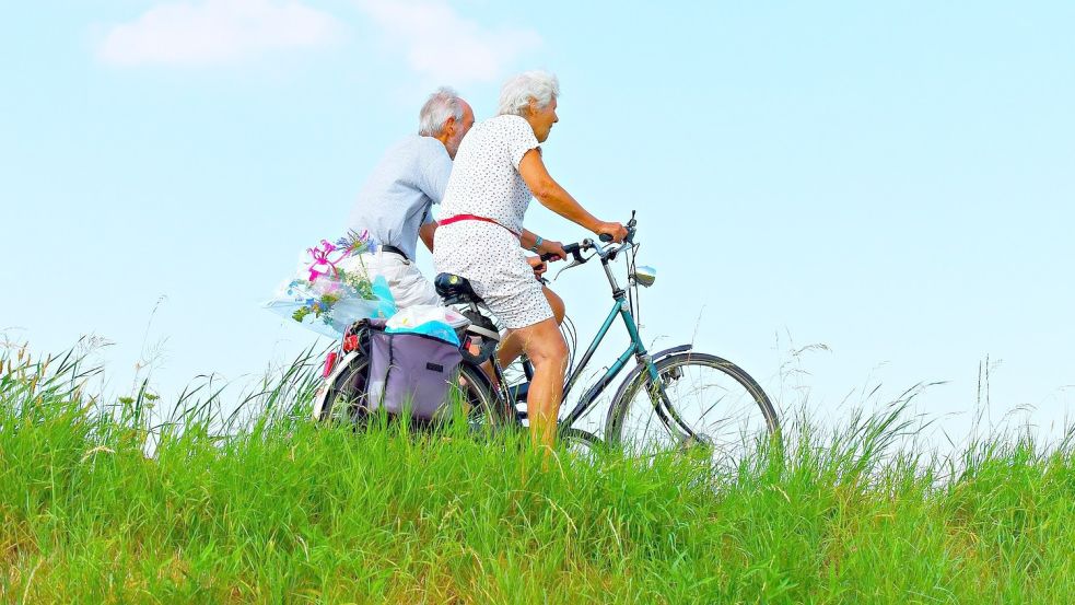 Radfahrer in der Gemeinde Hinte können sich über einen neuen Weg freuen. Symbolfoto: Pixabay