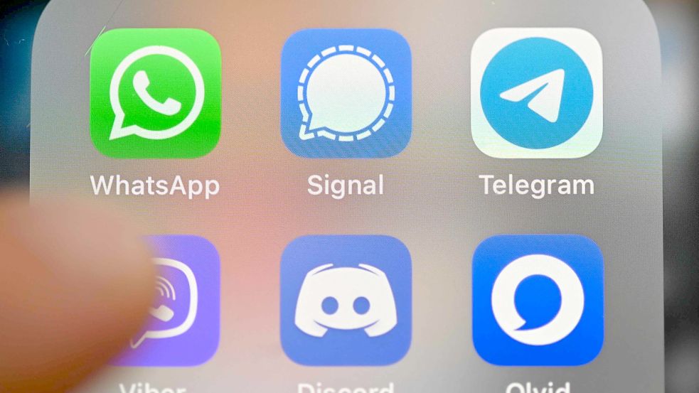 Alternativen zum Marktführer Whatsapp: Immer mehr Nutzer kommunizieren über Messenger wie Signal oder Telegram. Foto: AFP/DAMIEN MEYER