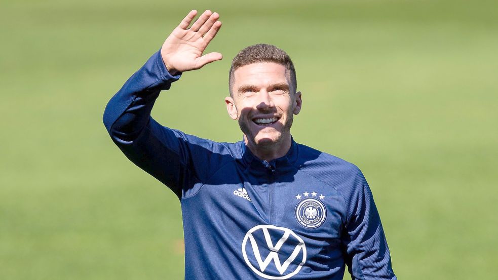 Nationalspieler Robin Gosens ist zum ersten Mal Vater geworden. Foto: imago images/Eibner