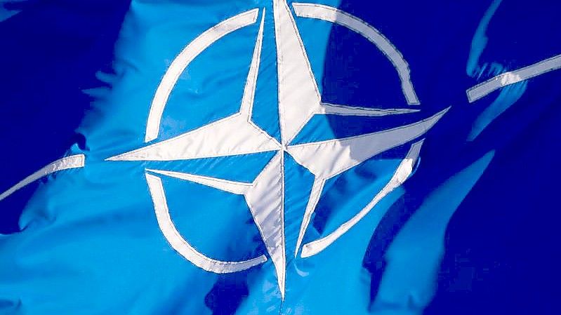 Die Nato will bei ihrer Politik gegenüber Russland konsequent bleiben. Foto: Daniel Naupold/dpa