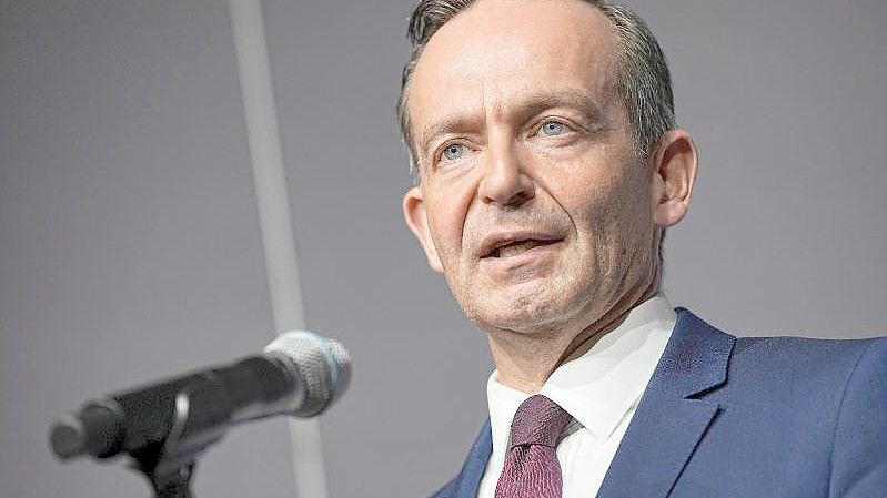FDP-Generalsekretär Volker Wissing hat die finanzpolitischen Forderungen der FDP noch einmal betont. Foto: Michael Kappeler/dpa