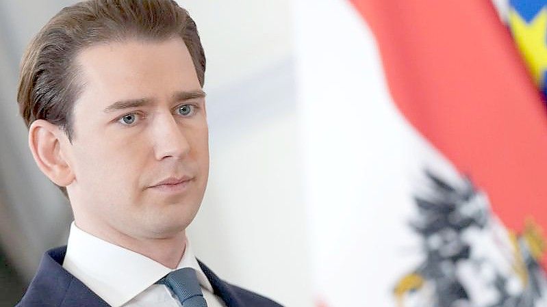 Sebastian Kurz (ÖVP) bestreitet die Vorwürfe. Foto: Georg Hochmuth/APA/dpa