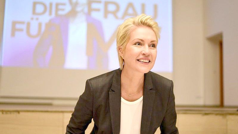 Manuela Schwesig kündigt Koalitionsverhandlungen mit der Partei Die Linke an. Foto: Frank Hormann/dpa