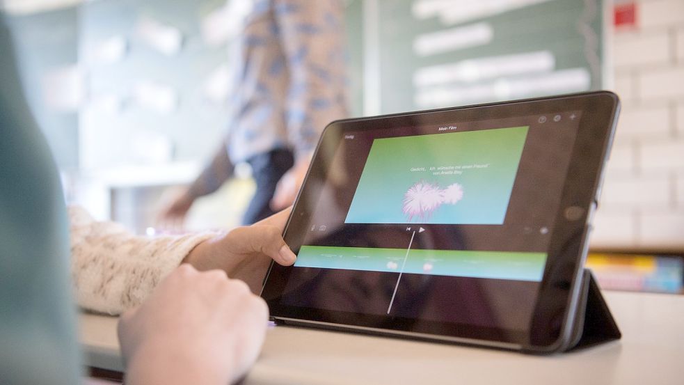 Welchen Mehrwert bieten iPads im Unterricht? Foto: Marijan Murat/dpa