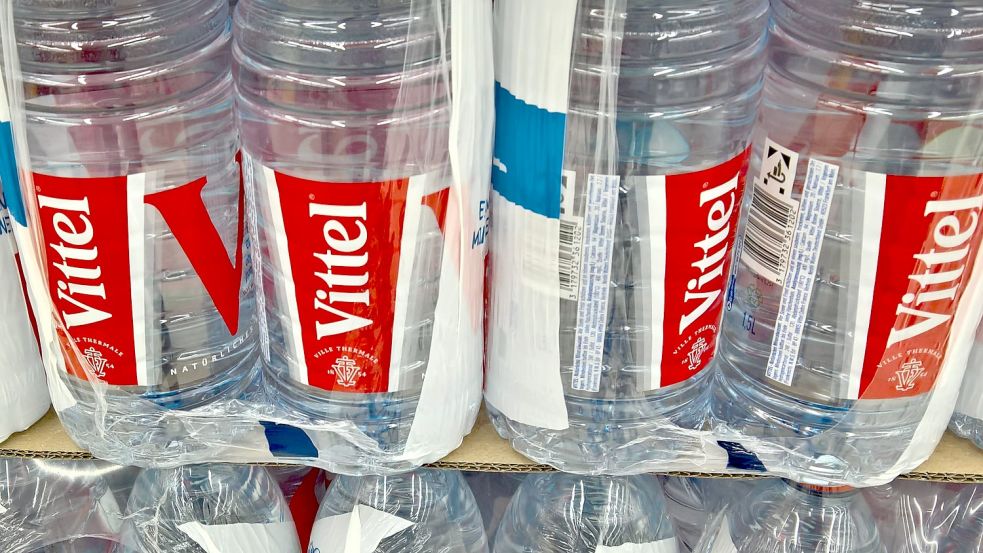 Vittel wird europaweit vertrieben. Lidl sortiert sie nun aus. Foto: imago images / Manfred Segerer