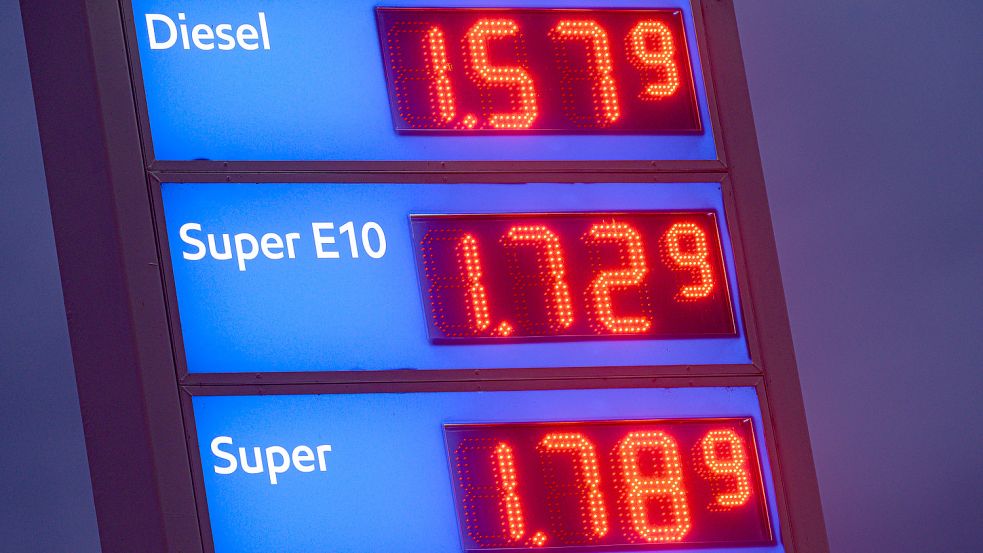 Die Kraftstoffpreise liegen derzeitauf Rekordkurs. Foto: Michael/dpa