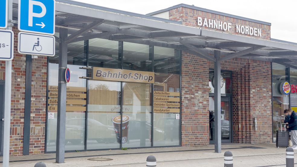 Geschlossen: der Bahnhof-Shop am Norder Bahnhof. Foto: Bruns