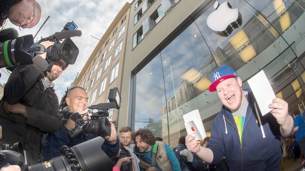 Kaum ein Konzern erzeugt mit seinen Produkten so viel Aufregung wie Apple. Doch in den vergangenen Jahren gab es mit einigen Geräten unerwartete Probleme. (Archivfoto) Foto: Peter Kneffel/dpa