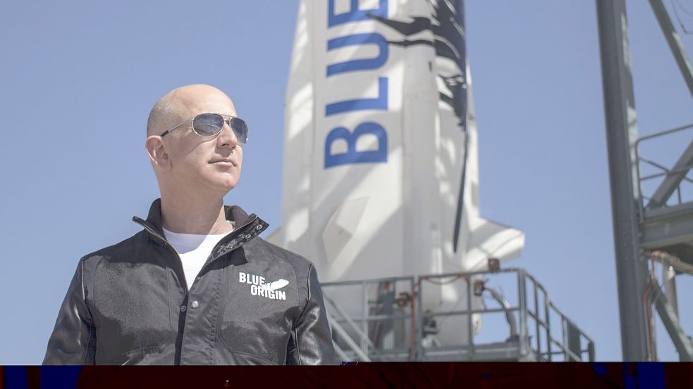 Amazon-Gründer und Multi-Milliardär Jeff Bezos erfüllte sich sein Traum von einem Flug ins Weltall. Foto: Blue Origin/dpa