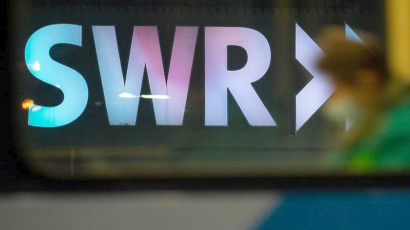 Das Logo des Südwestrundfunks (SWR). Foto: Sebastian Gollnow/dpa