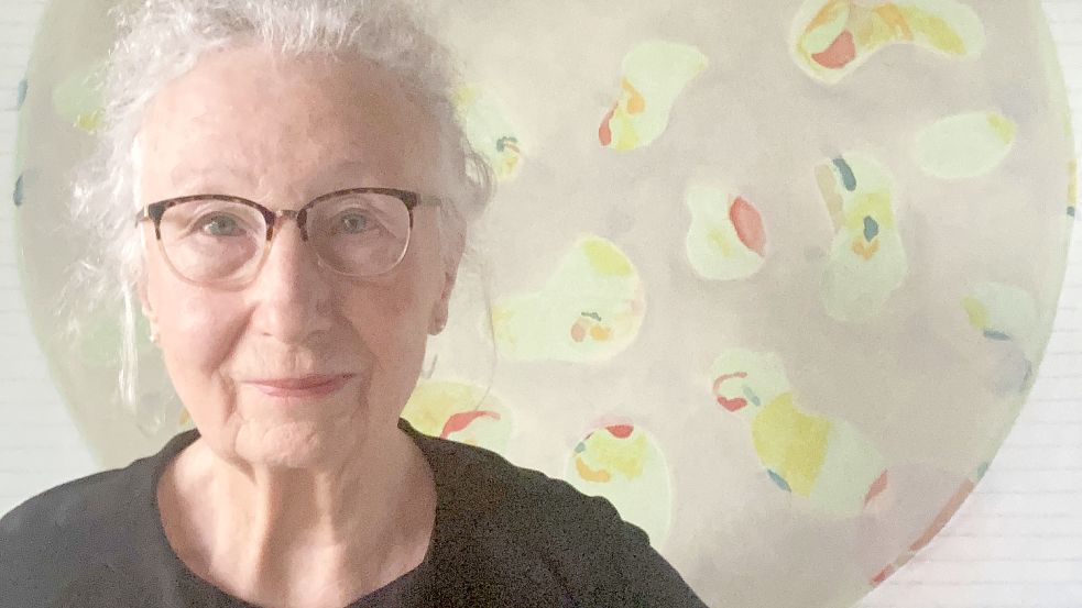 Helga Beisheim ist als einzige Ostfriesin bei der Nordwestkunst dabei. Foto: Beisheim