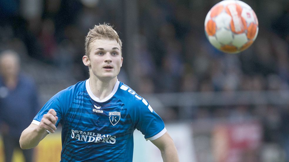 Neuzugang Corvin Braun wurde bei den Emdern zur Pause eingewechselt und zeigte eine gute Vorstellung. Foto: Doden