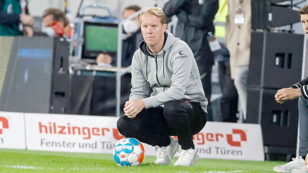 Kehrt am Samstag mit dem FC St. Pauli an seine alte Wirkungsstätte zurück: Trainer Timo Schultz. Foto: imago images/Hubbs