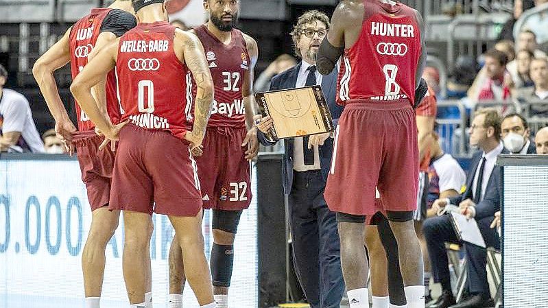 Die Basketballer des FC Bayern München verloren überraschend in Würzburg. Foto: Andreas Gora/dpa