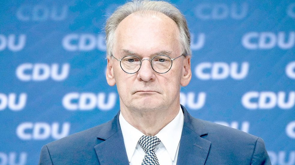 Impfpflicht gegen Corona? Reiner Haseloff, Ministerpräsident von Sachsen-Anhalt, verweist das Thema an die neue Bundesregierung und den Ethikrat. Foto: imago images/Emmanuele Contini