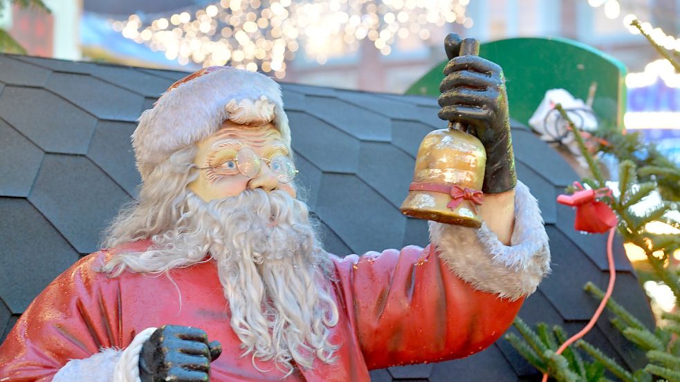 Der Kaufmännische Verein Aurich läutet den Weihnachtszauber auf dem Marktplatz ein. Am 22. November soll es losgehen. Foto: Ortgies