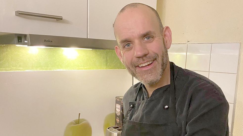 Jérôme Eckmeier hat mehrere Tipps, wie sich Eintöpfe auch ohne Fleisch und tierisches Schmalz schmackhaft machen lassen. Dafür braucht es nicht immer Fleisch-Alternativen, manchmal reichen auch Gewürze, Foto: privat