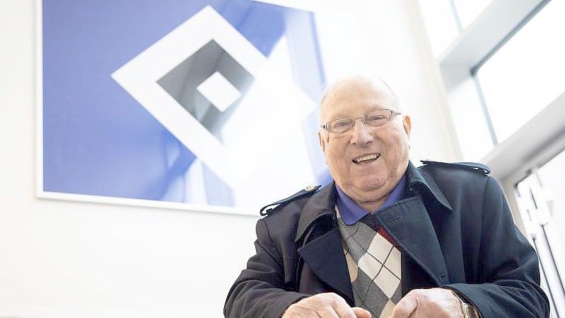 Feiert seinen 85. Geburtstag: HSV-Legende Uwe Seeler. Foto: Christian Charisius/dpa