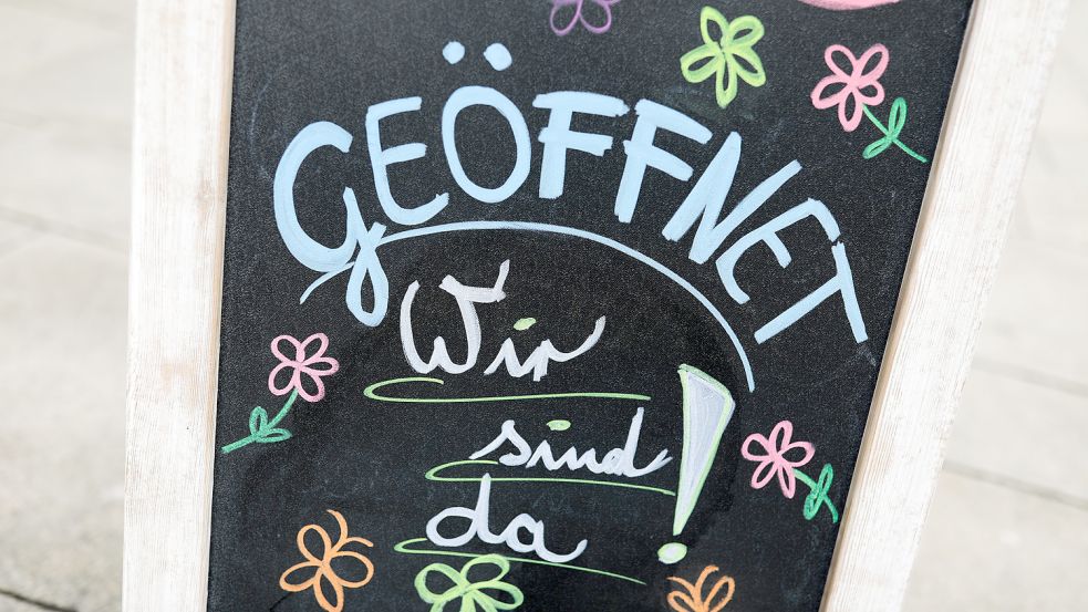 Das frische Sonntagsbrötchen gehört für viele dazu, verkaufsoffene Sonntage bleiben ein Dauerstreitthema. Foto: Michael Gründel