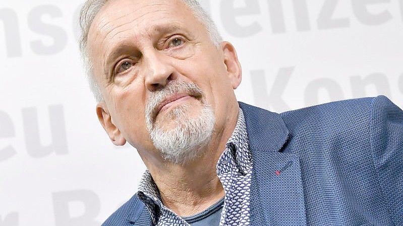 Der dänische Bestseller-Autor Jussi Adler-Olsen auf der Frankfurter Buchmesse 2019. Foto: Jens Kalaene/dpa-Zentralbild/dpa