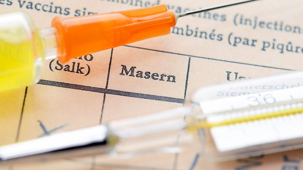 Eine Masernimpfung ist für bestimmte Personengruppen Pflicht. Aber gab es schon eine allgemeine Impfpflicht in Deutschland? Foto: imago images/Christian Ohde