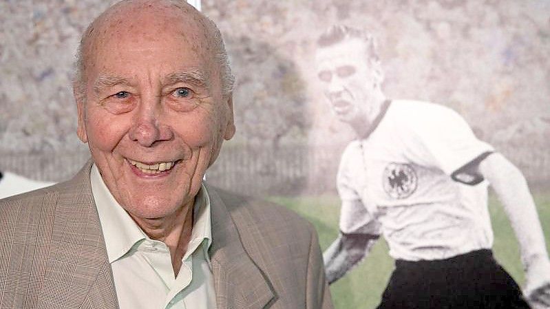 Auch der frühere Weltmeister Horst Eckel wurde in die Hall of Fame gewählt. Foto: Bernd Thissen/dpa